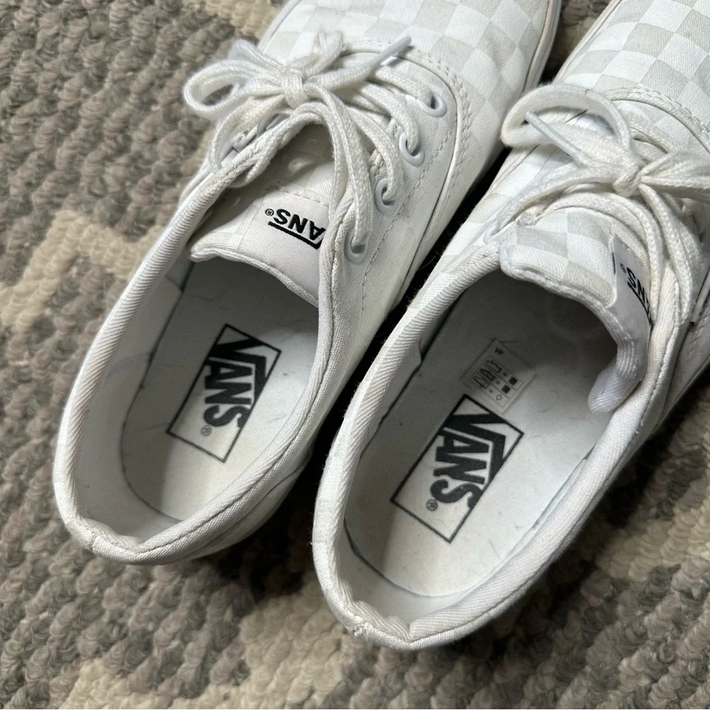 Vans Doheny White Checkerboard Canvas Sneakers - Picture 4 of 6